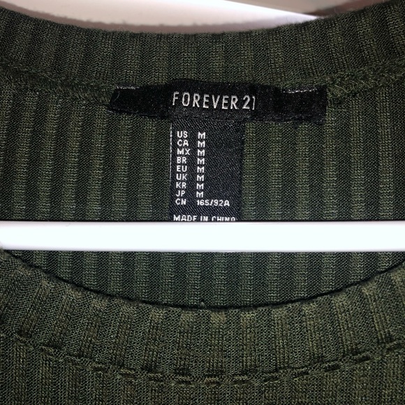 Dark green dress - Picture 2 of 5